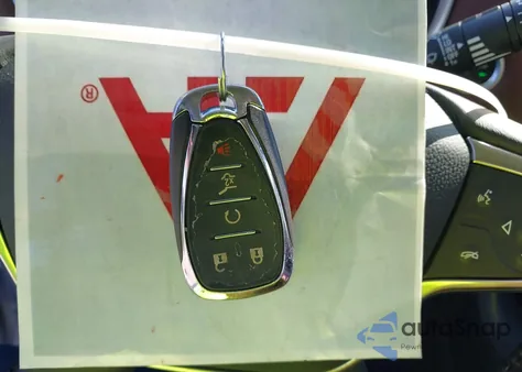 2018 Chevrolet Traverse High Country z USA, uszkodzony, nr VIN 1GNEVKKW7JJ284332